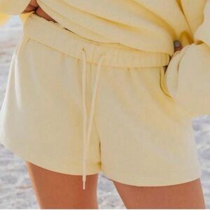 Women's Cream/Off Yellow Shorts